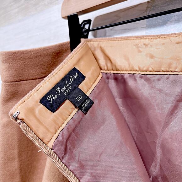 J CREW Double Serge Wool Pencil Skirt Tan Back Vent Lined Career Womens 20 - Picture 3 of 5